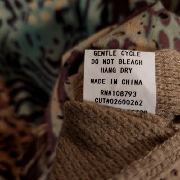 Cubism Abstract Animal Print Top Womens Medium Multicolor Perforations Shirt - Picture 13 of 14